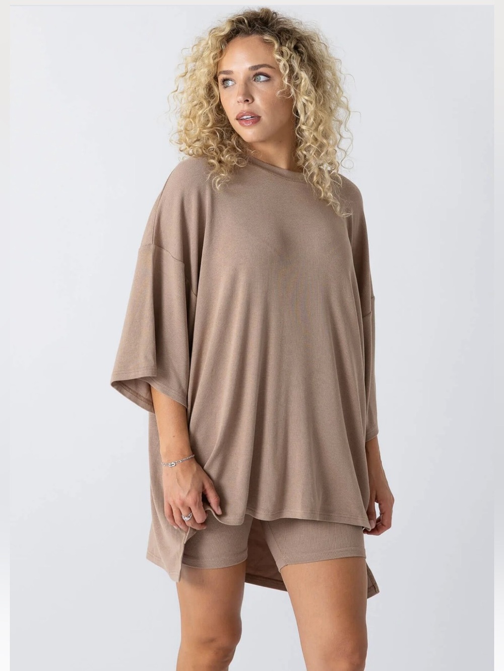 The Foxy Kind All Weekend Long set in Biscotti